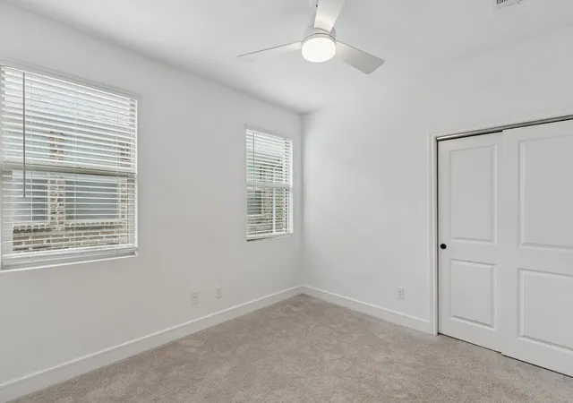 Photo 4 of Single family home for sale at 818 Emerald Hts, Lavon, TX 75166 | MLS# 21303824 | Listing updated on 2026-08-22