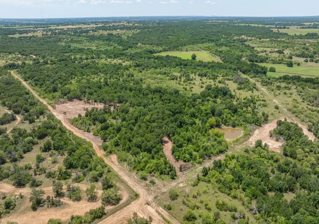Photo 3 of Land for sale at Tbd Tr 4 Us Hwy 281, Stephenville, TX 76401 | MLS# 21309639 | Listing updated on 2026-09-30