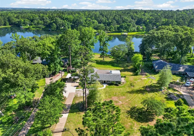 Photo 3 of Single family home for sale at 13426 County Road 468, Tyler, TX 75704 | MLS# 21309820 | Listing updated on 2026-09-30