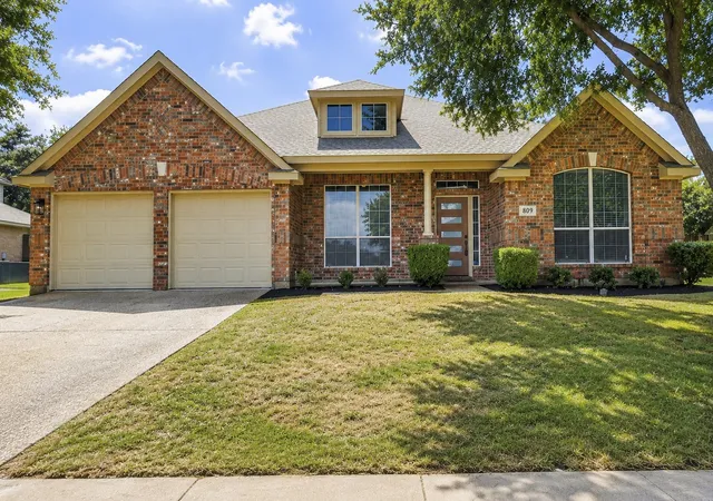 Homes for sale in De Soto, TX | 809 Camellia Ct, De Soto, TX 75115 | MLS# 21309635