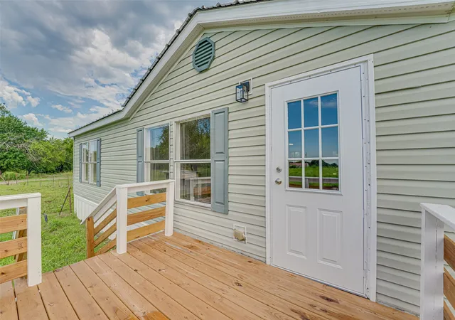 Photo 2 of Sale Pending at 3725 County Road 1102, Celeste, TX 75423 | MLS# 21309861 | Listing updated on 2026-07-12