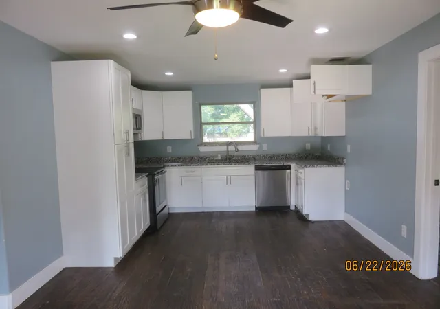 Photo 3 of Single family home for sale at 705 S Patterson St, Campbell, TX 75422 | MLS# 21309908 | Listing updated on 2026-09-29