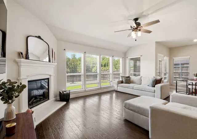 Homes for sale in Oak Point, TX | 520 Winnetka Dr, Oak Point, TX 75068 | MLS# 21309914