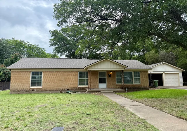 Homes for sale in Richland Hills, TX | 3539 Kingsbury Ave, Richland Hills, TX 76118 | MLS# 21309353