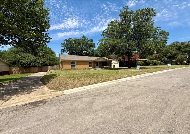 Homes for sale in Richland Hills, TX | 3539 Kingsbury Ave, Richland Hills, TX 76118 | MLS# 21309353