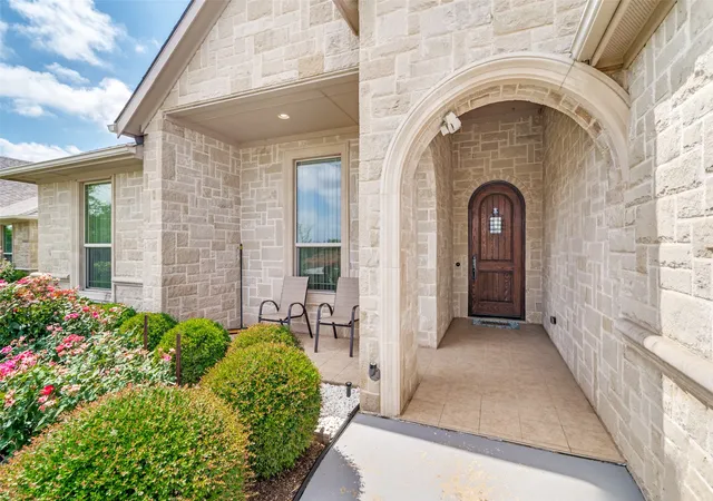 Photo 3 of Single family home for sale at 1006 Saint Jude Ct, Royse City, TX 75189 | MLS# 21301597 | Listing updated on 2026-08-22