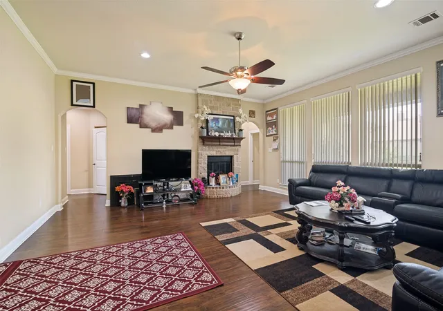Photo 4 of Single family home for sale at 1006 Saint Jude Ct, Royse City, TX 75189 | MLS# 21301597 | Listing updated on 2026-08-22
