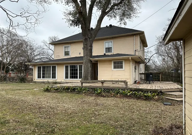 Photo 33 of Sale Pending at 509 E Main St, Mexia, TX 76667 | MLS# 21309929 | Listing updated on 2026-08-22