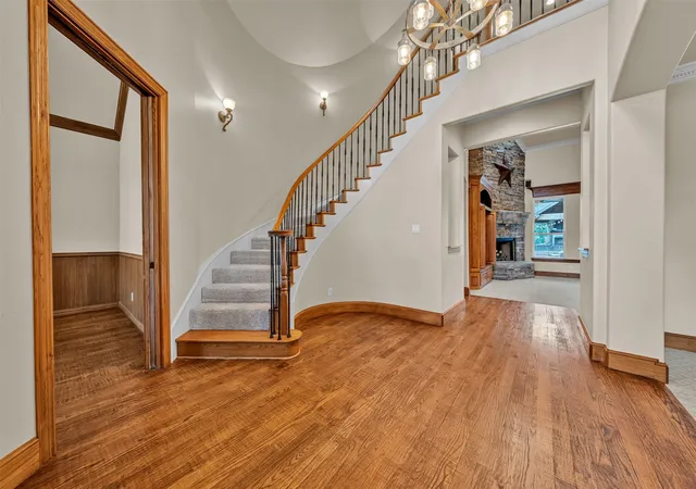 Photo 3 of Single family home for sale at 140 Eagles Peak Ln, Double Oak, TX 75077 | MLS# 21291532 | Listing updated on 2026-09-16