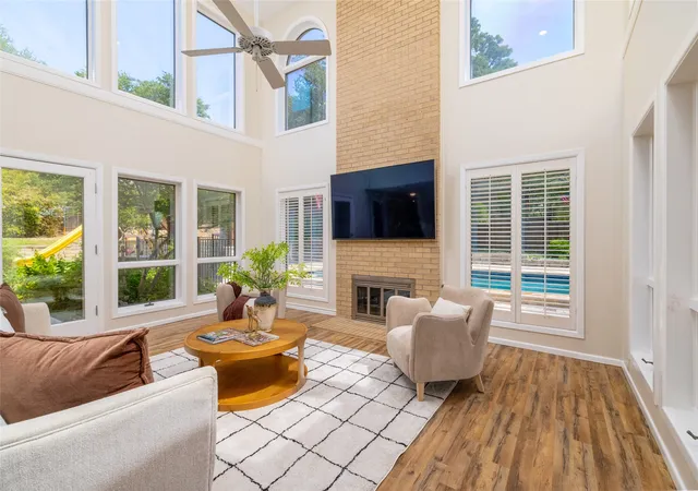 Photo 3 of Single family home for sale at 3505 Estates Dr, Dwg, TX 76016 | MLS# 21308940 | Listing updated on 2026-09-30