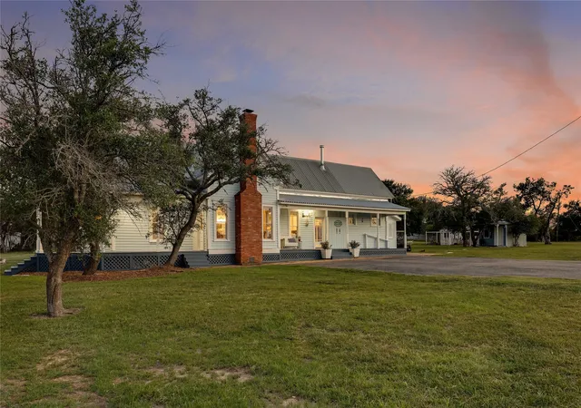 Photo 3 of Single family home for sale at 13471 Cedar Valley Rd, Salado, TX 76571 | MLS# 21310008 | Listing updated on 2026-08-24