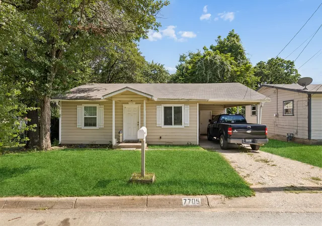 Photo 2 of Single family home for sale at 7705 Navajo Trl, Fort Worth, TX 76135 | MLS# 21310023 | Listing updated on 2026-07-06