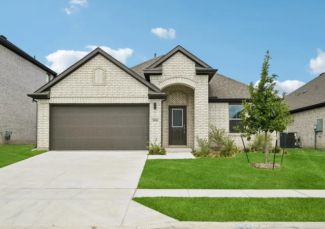 Photo 2 of Single family home for sale at 1886 Balfour Bnd, Forney, TX 75126 | MLS# 21310052 | Listing updated on 2026-09-16