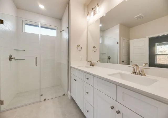 Photo 3 of Single family home for sale at 205 Caper Meadow Dr, Anna, TX 75409 | MLS# 21310085 | Listing updated on 2026-09-30