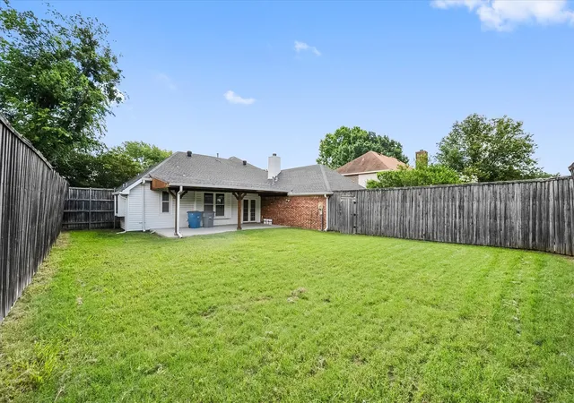 Homes for sale in Allen, TX | 812 Fall Dr, Allen, TX 75002 | MLS# 21308251