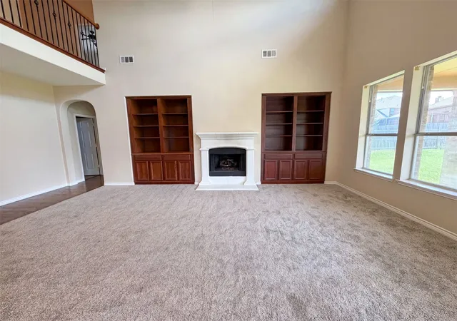 Photo 3 of Sale Pending at 8613 Sunwood Ct, Fort Worth, TX 76123 | MLS# 21310225 | Listing updated on 2026-08-26