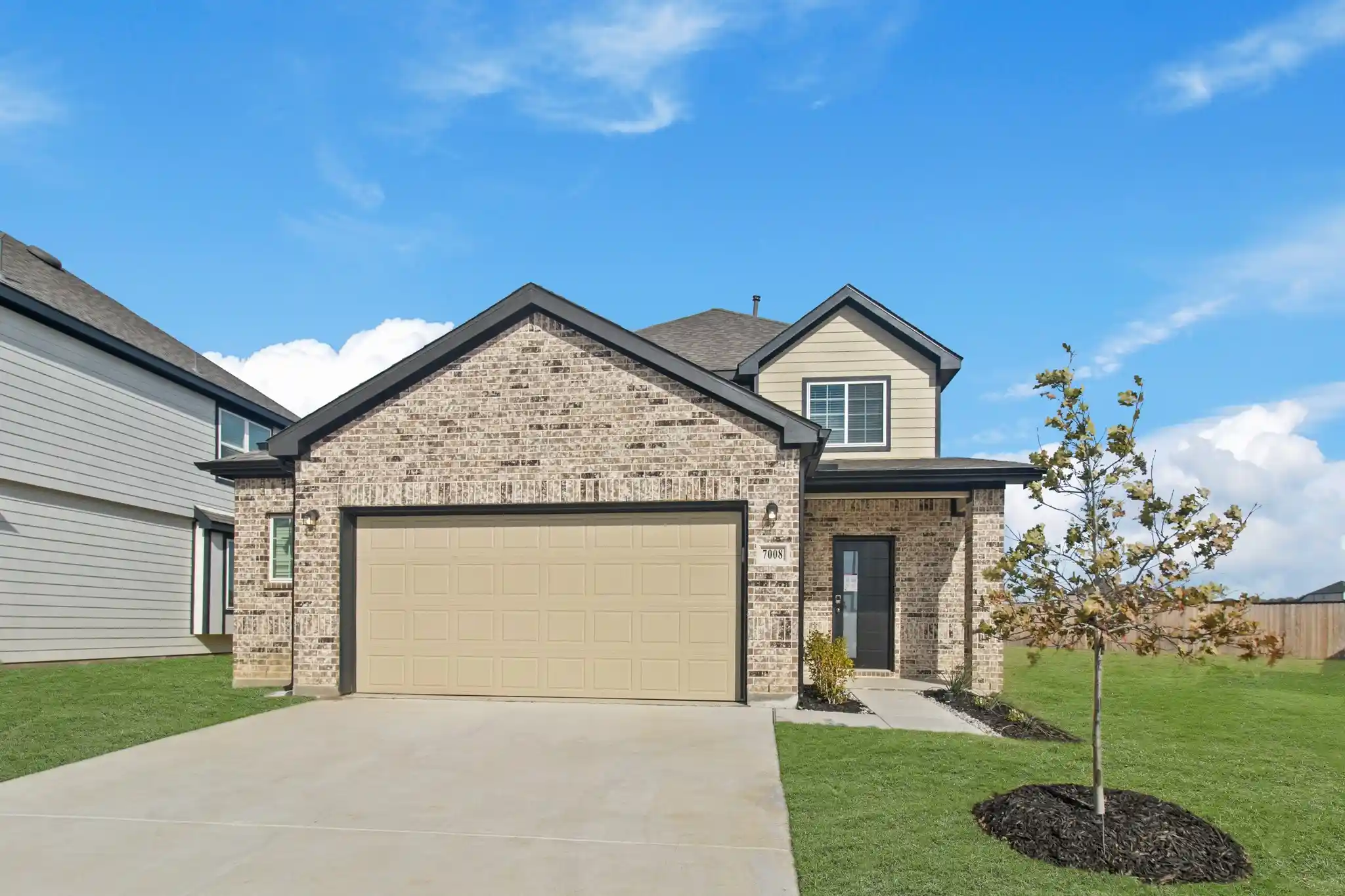 Photo 1 of Single family home for sale at 7008 Trestle St, Crowley, TX 76036 | MLS# 21310246 | Listing updated on 2026-10-29
