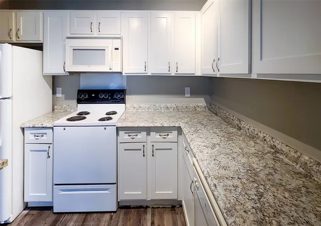 Photo 3 of Condo for sale at 6108 Abrams Rd #418, Dallas, TX 75231 | MLS# 21309846 | Listing updated on 2026-08-18