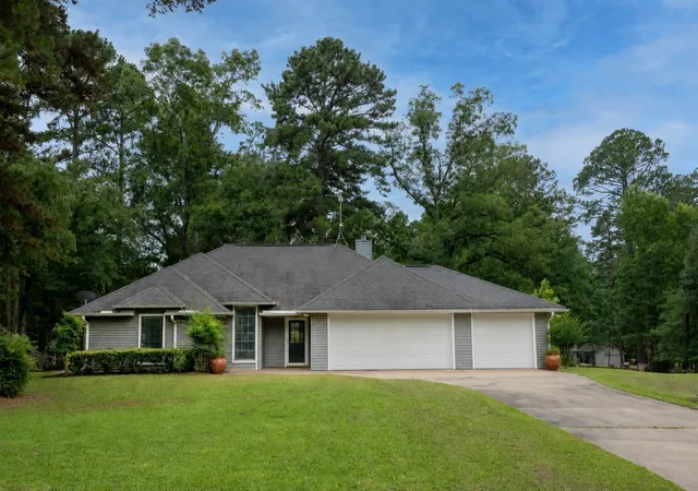 1st image of 108 Old Barn Cir, Holly Lake Ranch, TX 75765 | MLS# 21305321