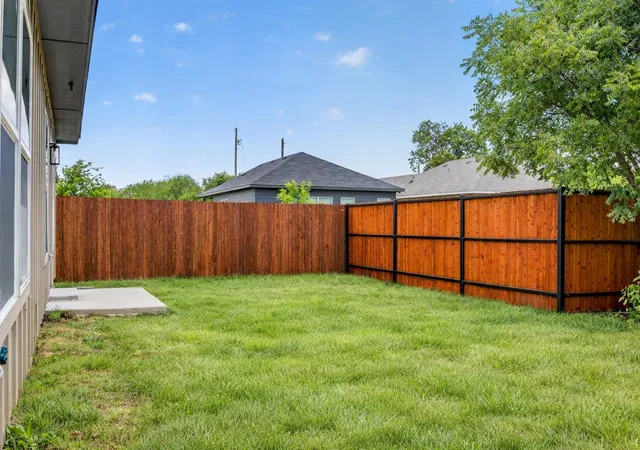Homes for sale in Itasca, TX | 207 E South St, Itasca, TX 76055 | MLS# 21299457