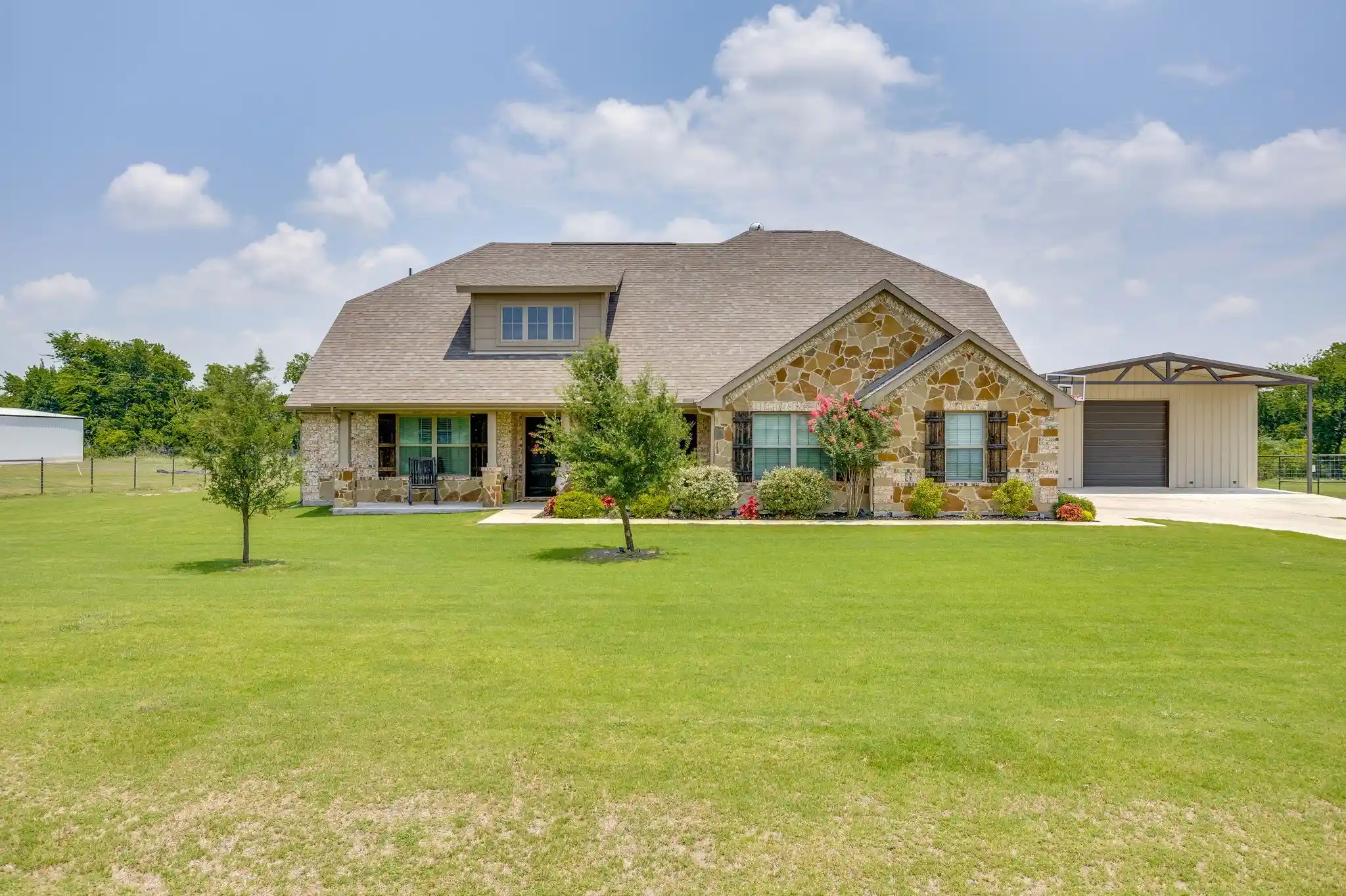 Single family home for sale at 7809 Emersyn Dr, Rio Vista, TX 76093 | MLS# 21306082