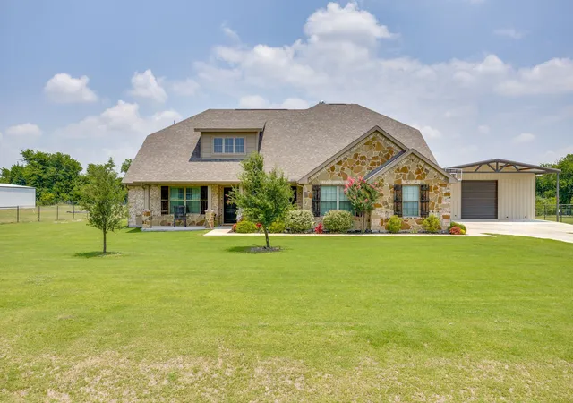Homes for sale in Rio Vista, TX | 7809 Emersyn Dr, Rio Vista, TX 76093 | MLS# 21306082