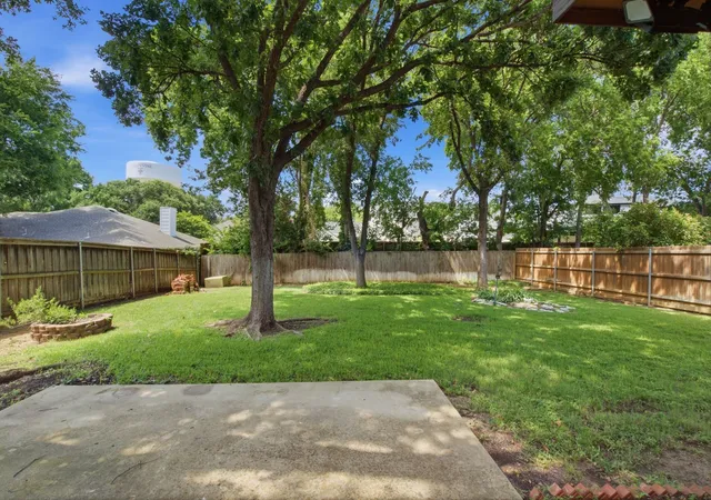 Homes for sale in Grapevine, TX | 312 Banyan Dr, Grapevine, TX 76051 | MLS# 21308103