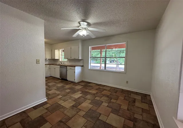 Homes for sale in Comanche, TX | 303 N Victor St, Comanche, TX 76442 | MLS# 21310548
