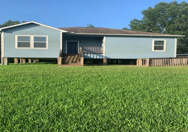 Single family home for sale at 5335 Bettes Ln, Beaumont, TX 77708 | MLS# 21310602