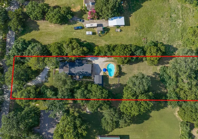 Photo 3 of Single family home for sale at 6000 Bettinger Dr, Colleyville, TX 76034 | MLS# 21310332 | Listing updated on 2026-08-22