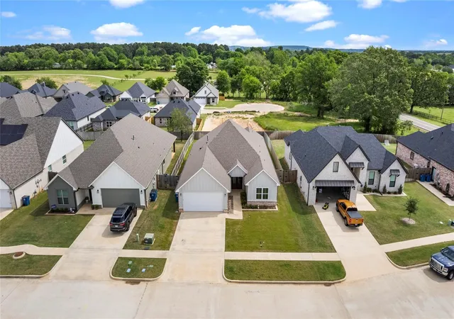 Homes for sale in Bullard, TX | 118 Sides Blvd, Bullard, TX 75757 | MLS# 21310073