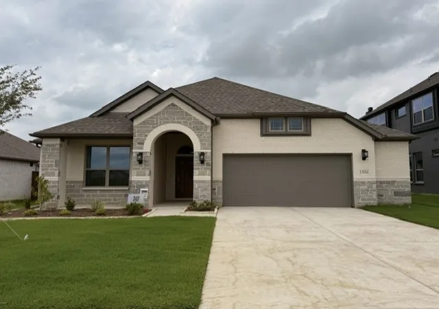 Homes for sale in Venus, TX | 1956 Nightfall Dr, Venus, TX 76084 | MLS# 21310974