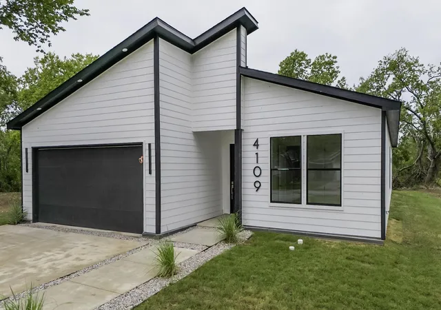 Photo 1 of Single family home for sale at 4109 Rupert St, Dallas, TX 75212 | MLS# 21311017 | Listing updated on 2026-08-19