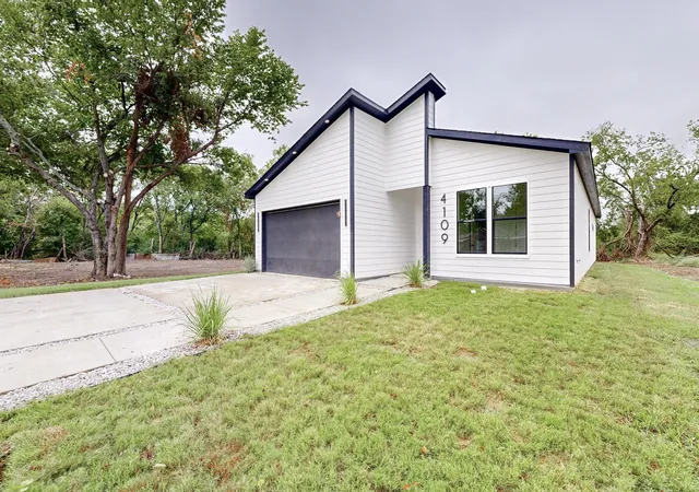 Photo 2 of Single family home for sale at 4109 Rupert St, Dallas, TX 75212 | MLS# 21311017 | Listing updated on 2026-08-19