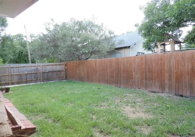 Homes for sale in Stephenville, TX | 581 Alexander Rd, Stephenville, TX 76401 | MLS# 21310906