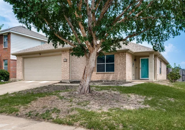 Homes for sale in Venus, TX | 124 Jefferson Dr, Venus, TX 76084 | MLS# 21308843