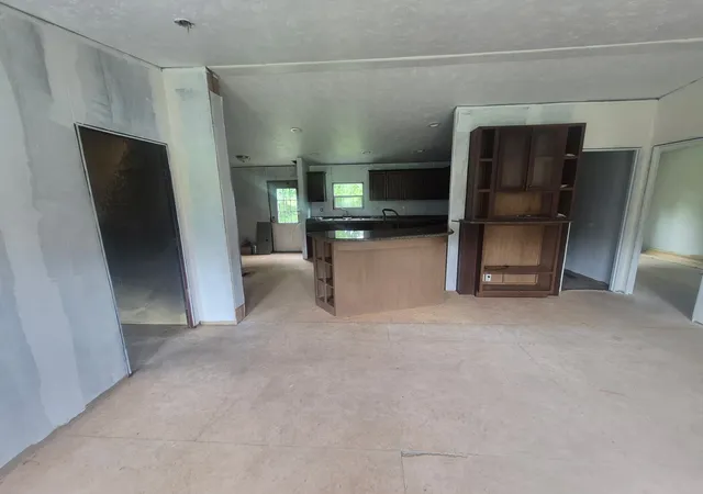 Photo 3 of Single family home for sale at 210 Cr 4317 Heard Rd, Naples, TX 75568 | MLS# 21310861 | Listing updated on 2026-08-22