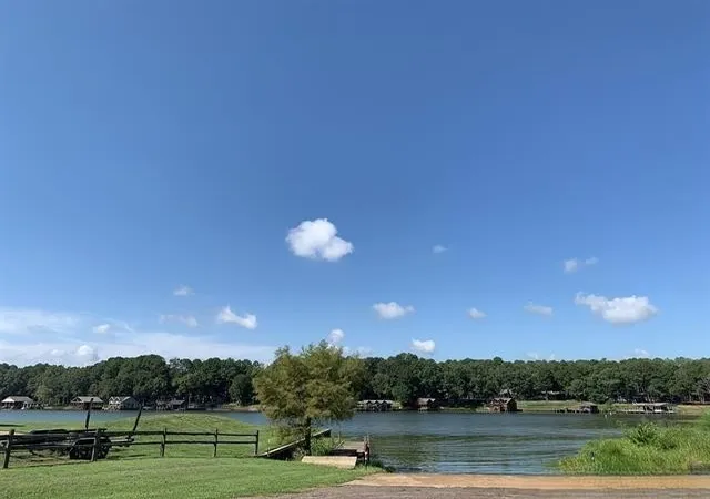 Homes for sale in Mount Vernon, TX | 8 Fawns Crossing Dr, Mount Vernon, TX 75457 | MLS# 21306291