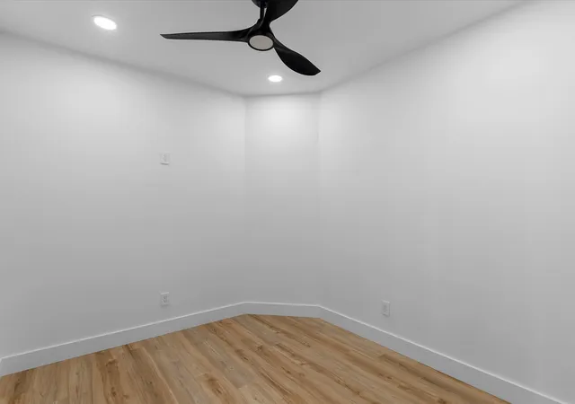 Photo 4 of Single family home for sale at 3501 Sleepy Water Rd, Granbury, TX 76048 | MLS# 21311096 | Listing updated on 2026-08-22