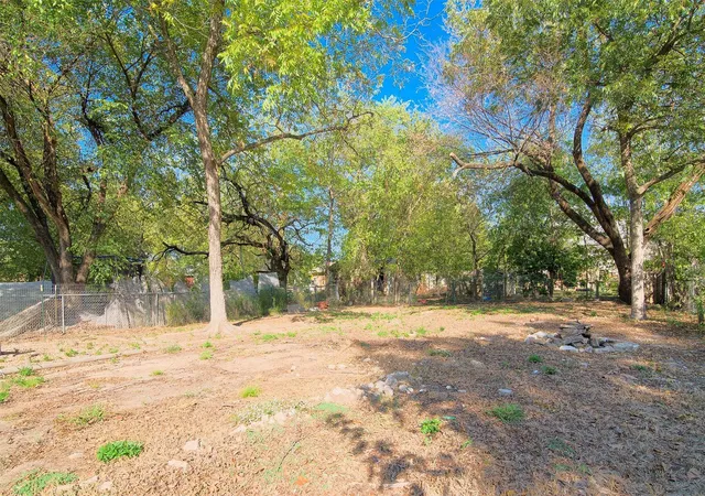 12th image of 413 Manson St, Wolfe City, TX 75496 | MLS# 21311113