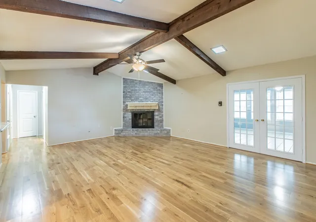 Photo 3 of Sale Pending at 241 Travis Ln, Hewitt, TX 76643 | MLS# 21310485 | Listing updated on 2026-06-26