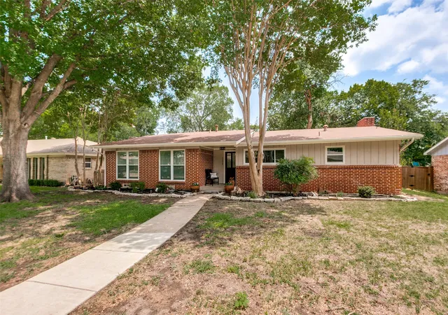 Photo 1 of Sale Pending at 1608 Aldridge Dr, Plano, TX 75075 | MLS# 21311184 | Listing updated on 2026-07-14