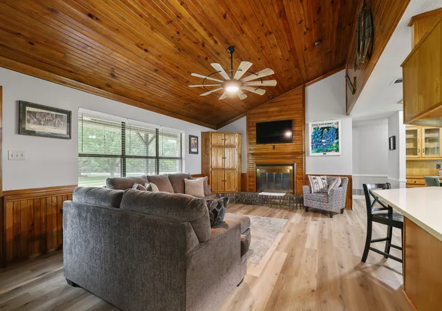 Photo 4 of Single family home for sale at 2515 Taylor Blvd, Anna, TX 75409 | MLS# 21309915 | Listing updated on 2026-08-22