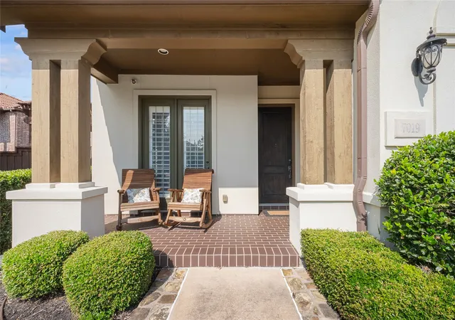 Homes for sale in Irving, TX | 7019 Comal Dr, Irving, TX 75039 | MLS# 21300395