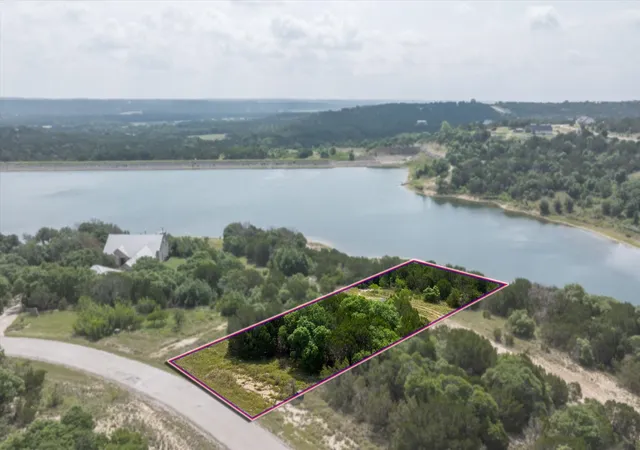 Homes for sale in Bluff Dale, TX | 2590 Beacon Lake Dr, Bluff Dale, TX 76433 | MLS# 21297601