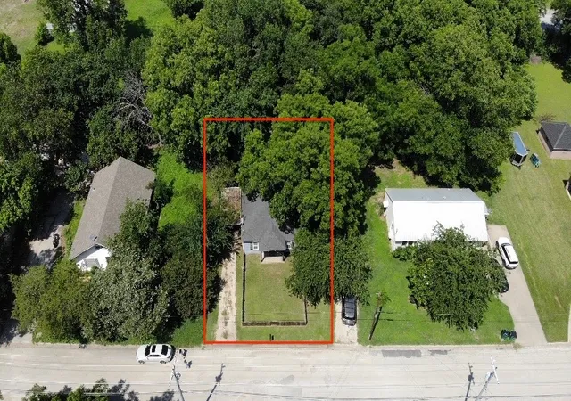 Homes for sale in Bowie, TX | 205 E Nelson St, Bowie, TX 76230 | MLS# 21311100