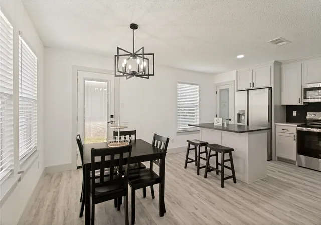 Photo 3 of Sale Pending at 5960 Mckaskle Dr, Fort Worth, TX 76119 | MLS# 21311312 | Listing updated on 2026-07-13