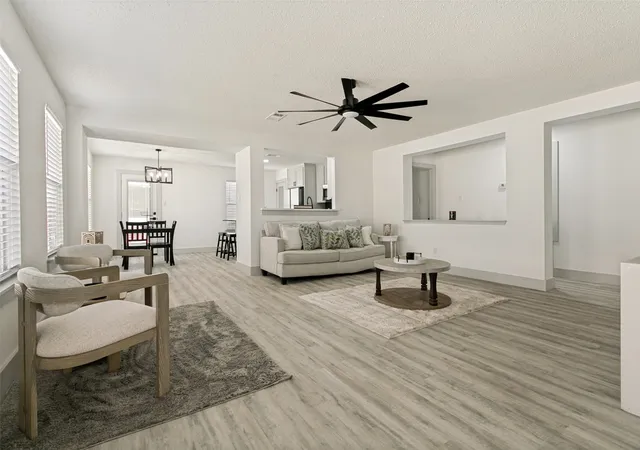 Photo 4 of Sale Pending at 5960 Mckaskle Dr, Fort Worth, TX 76119 | MLS# 21311312 | Listing updated on 2026-07-13