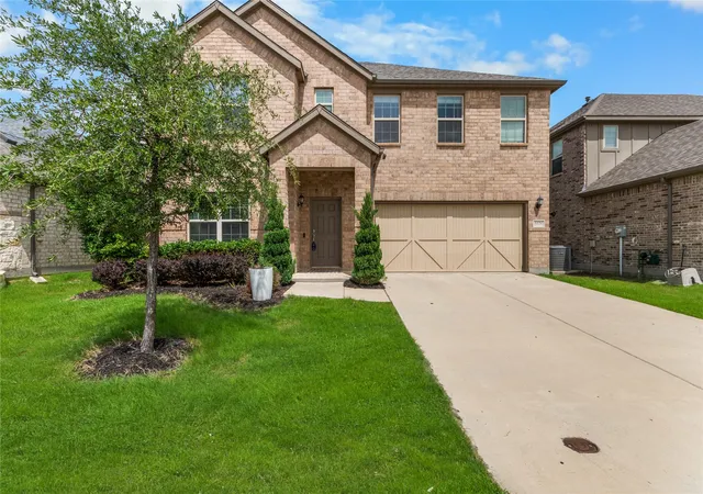 Photo 1 of Single family home for sale at 5020 Wilder Ave, Aubrey, TX 76227 | MLS# 21299710 | Listing updated on 2026-09-03