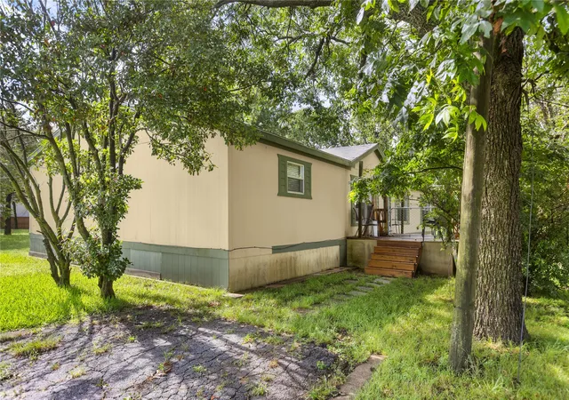 Homes for sale in Pottsboro, TX | 830 Pearce Dr, Pottsboro, TX 75076 | MLS# 21310094